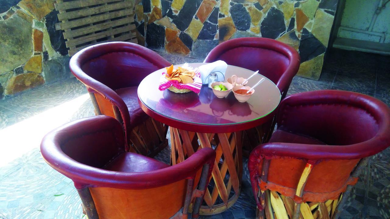 Hotel Falcon Tamasopo Esterno foto